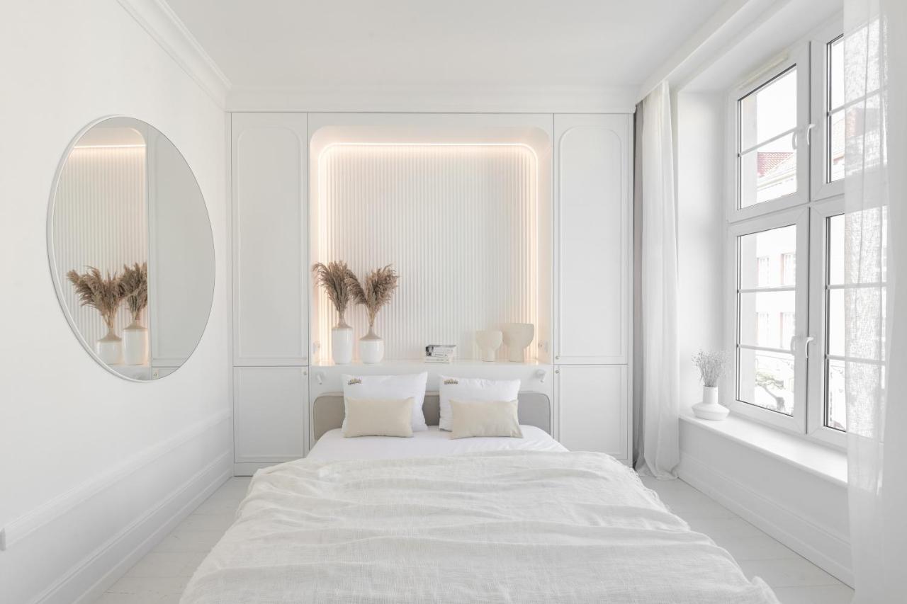 Old Town Pure White By Downtown Apartments Gdańsk Exterior foto